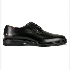 COMMON PROJECTS
Derby in Black